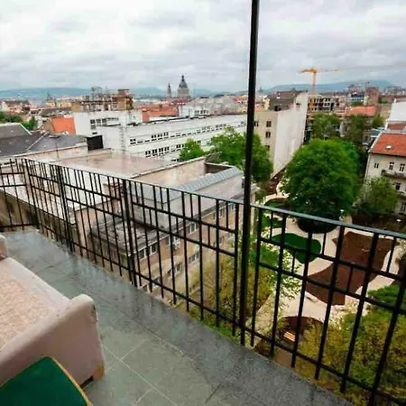 Apartment Central, Designed Flat With Gorgeous View Budapest