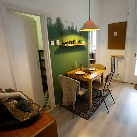Central, Designed Flat With Gorgeous View Budapest